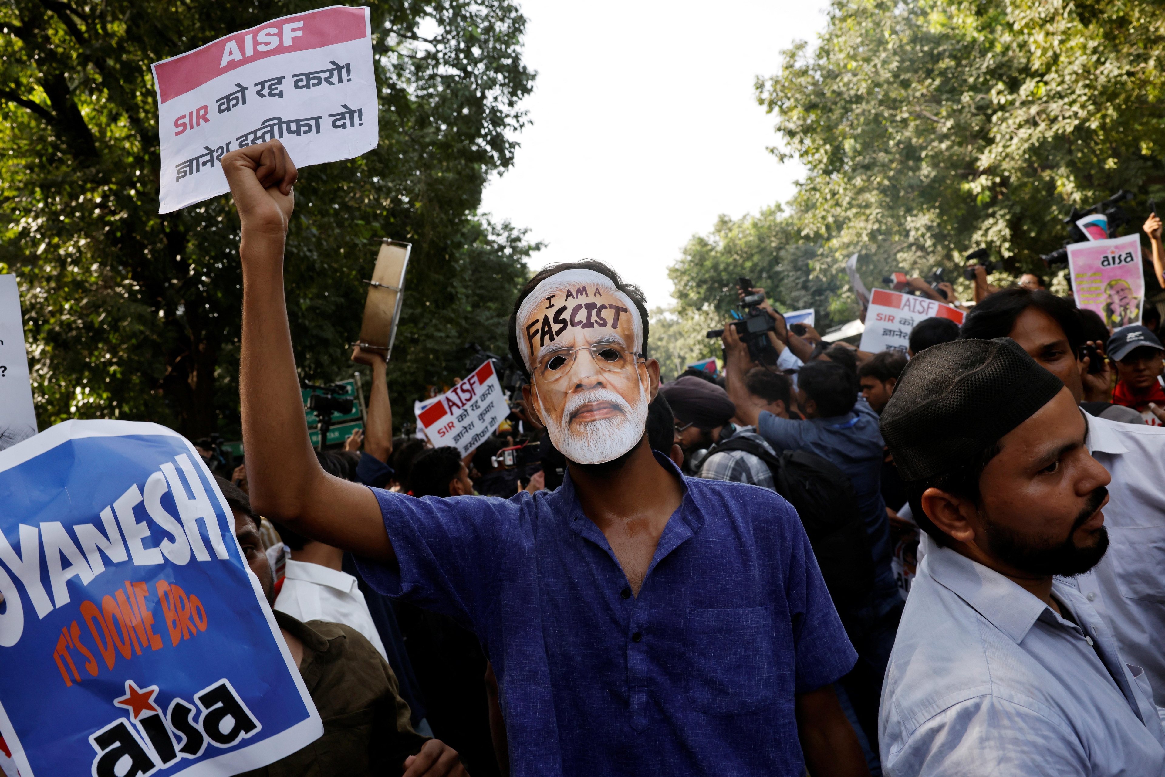 Фото: REUTERS/Adnan Abidi