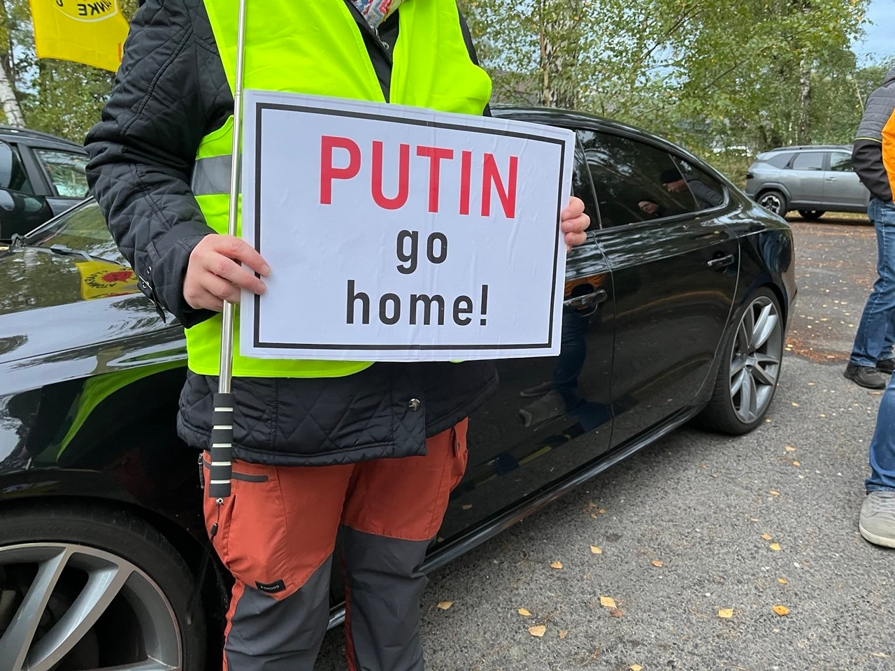 Акция протеста у завода по производству ядерного топлива в Лингене
