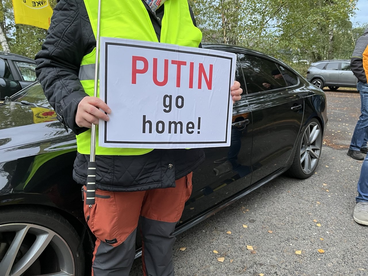 Акция протеста у завода по производству ядерного топлива в Лингене